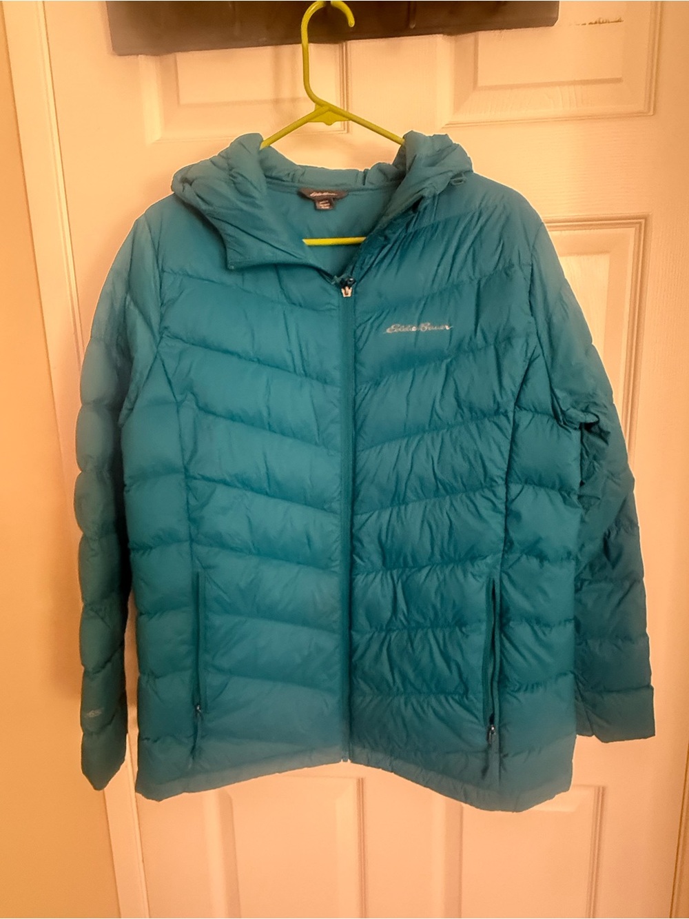Eddie Bauer Women's Teal Quilted Packable Puffer Jacket